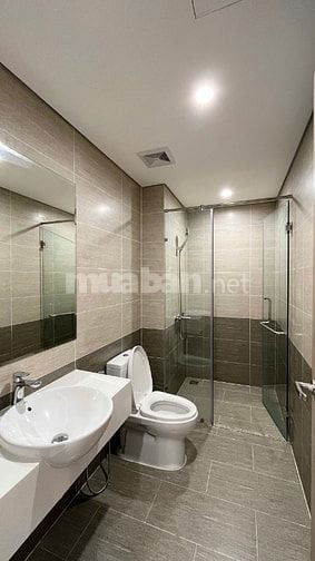 Cho thuê nhanh căn hộ 2PN dt lớn tại Vinhomes Grand Park giá cực tốt