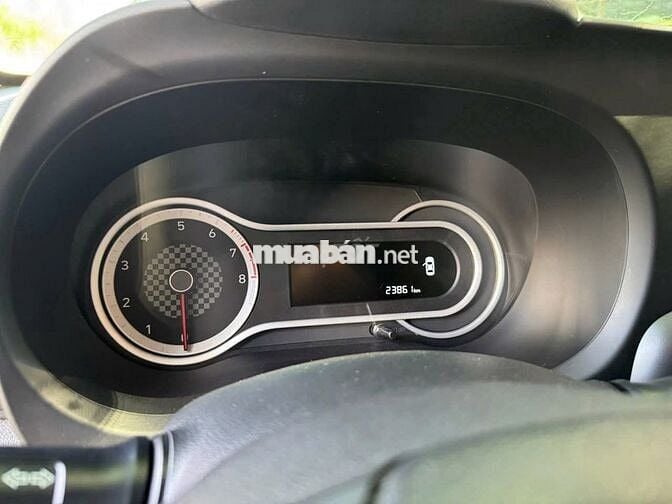 Hyundai Grand i10 2023 1.2 AT - 20000 km