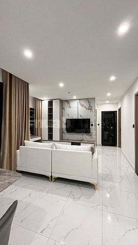 Cho thuê nhanh căn hộ 2PN dt lớn tại Vinhomes Grand Park giá cực tốt