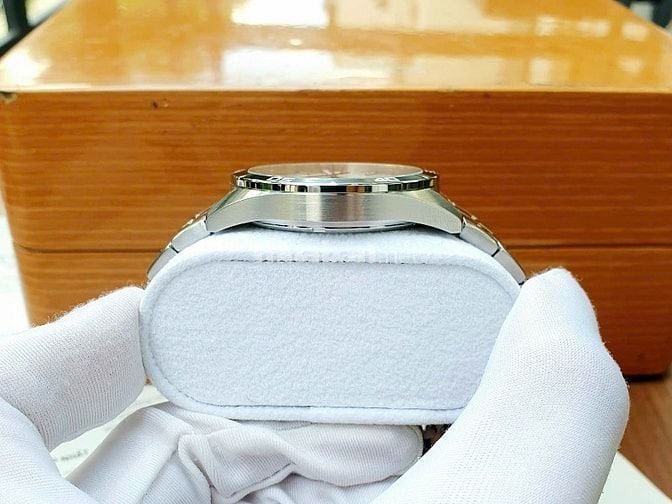 Citizen máy Pin còn 2 chiếc GIÁ SỐC New Japan