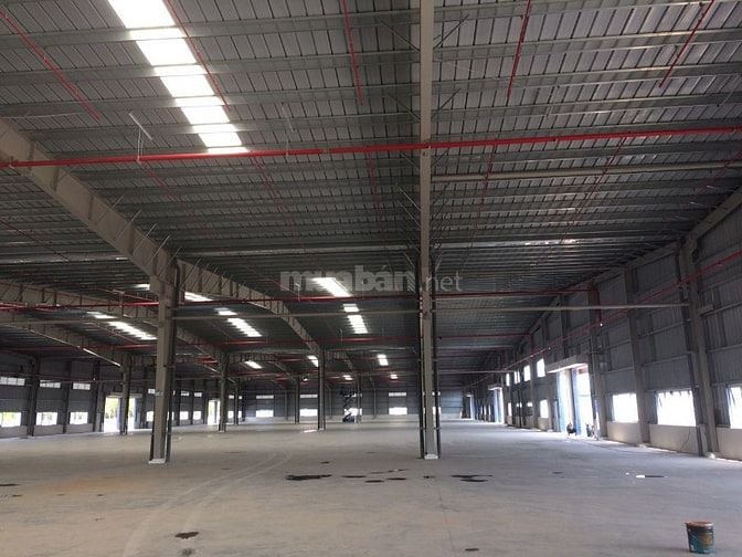 CHO THUÊ NHÀ KHO 880m2 MẶT TIỀN LÊ ĐẠI HÀNH, SẴN ĐIỆN 3 PHA, GIÁ 40TR