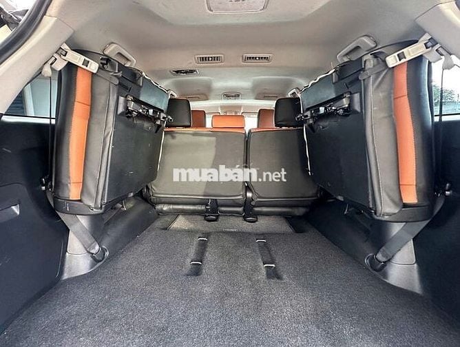 Fortuner máy dầu,tiết kiệm, xe hãng (GIÁ CÒN GIẢM)