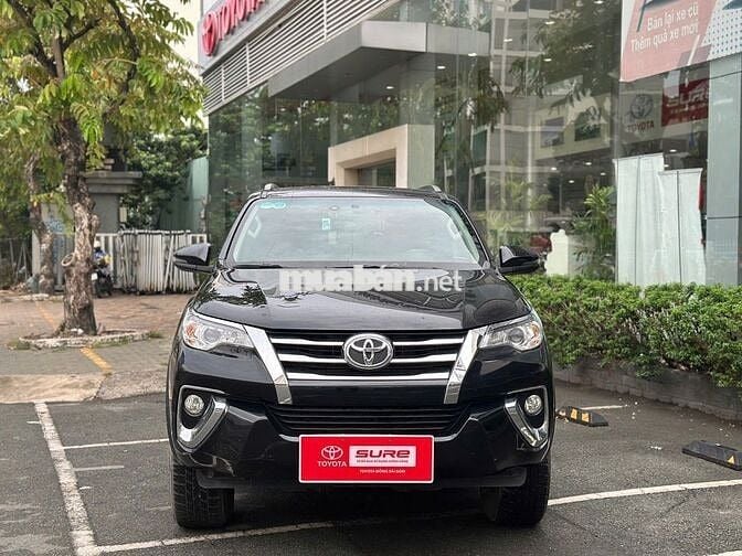 Fortuner dầu tự động 1 chủ mua mới (GIÁ CÒN GIẢM)