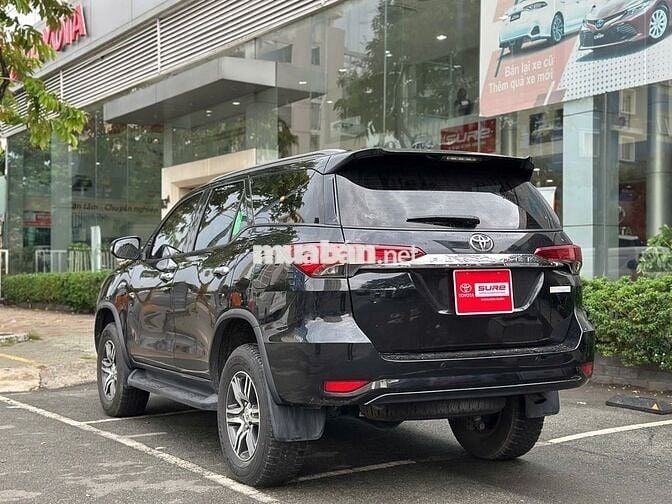 Fortuner dầu tự động 1 chủ mua mới (GIÁ CÒN GIẢM)