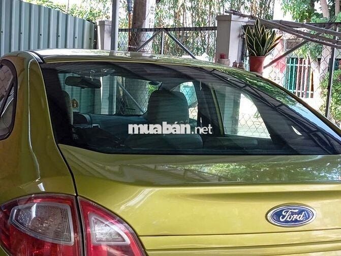 Ford Fiesta 2012 - Số tự động 5 chỗ