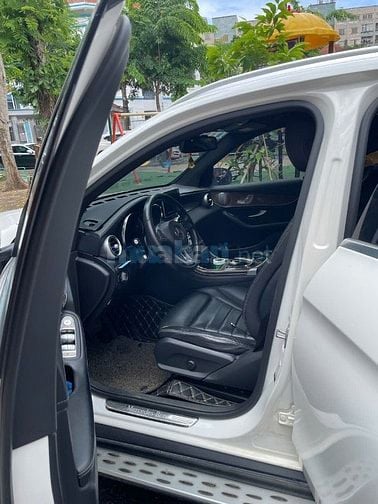 Bán xe Mercedes‑Benz GLC 250 4MATIC 2018 – Chính chủ.