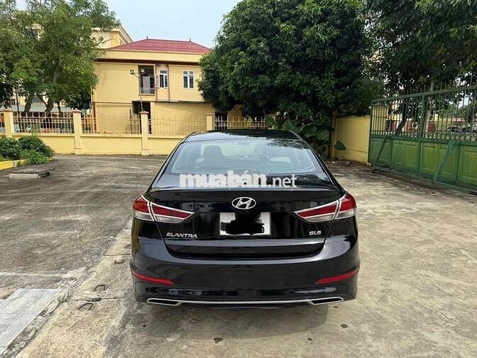 Hyundai Elantra 2016 1.6 AT -tự động