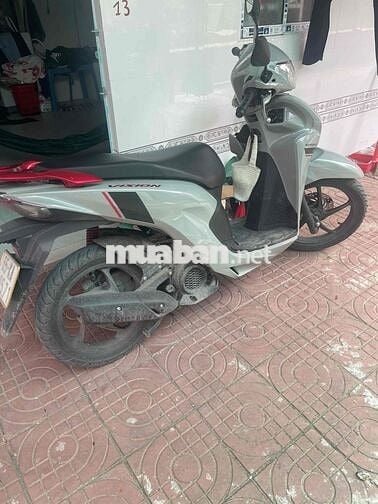CÀN BÁN XE MÁY VISION 110 BÁNH LỚN MÀU XÁM XI MĂNG
