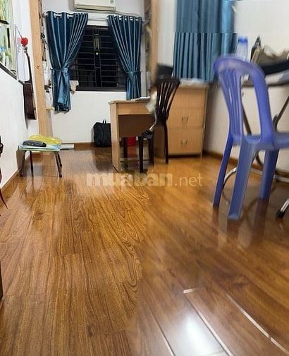 Nhà xây 4 tầng - đường Phan Xích Long Phường 4 – Phú Nhuận