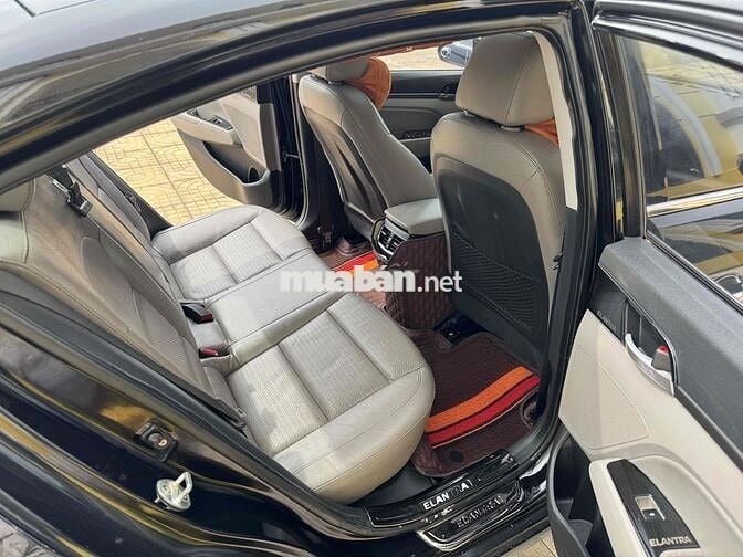 Hyundai Elantra 2016 1.6 AT -tự động