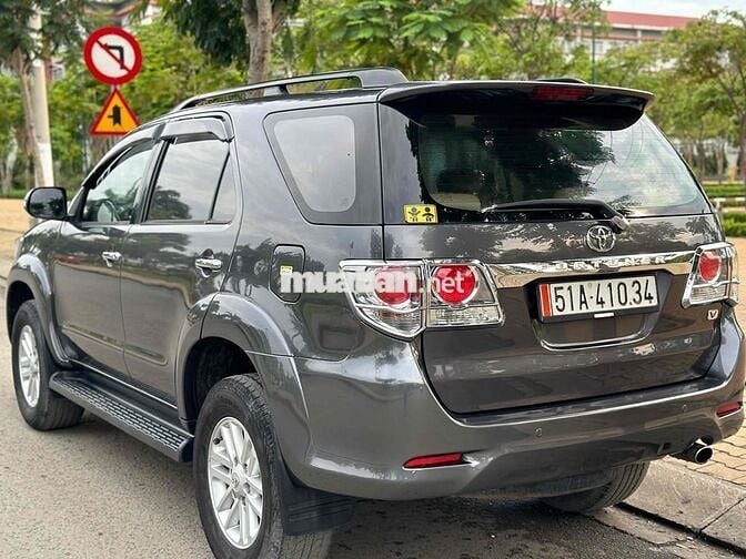 Toyota Fortuner 2013 - 170000 km