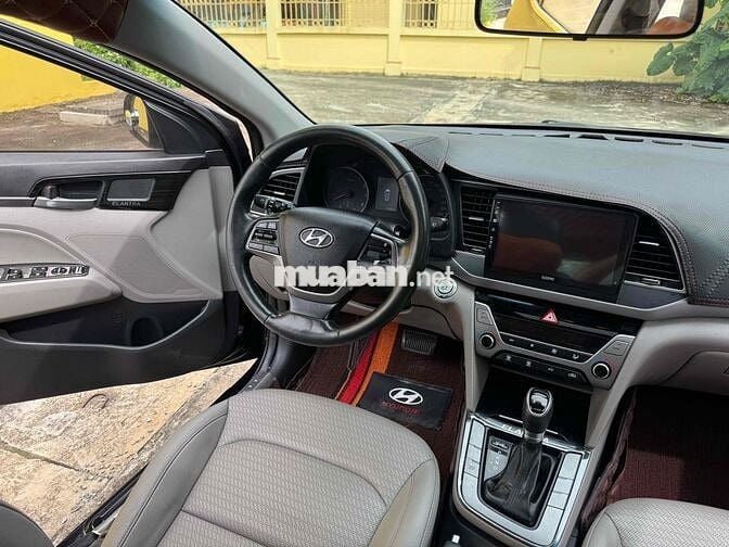 Hyundai Elantra 2016 1.6 AT -tự động