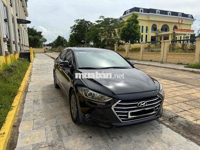 Hyundai Elantra 2016 1.6 AT -tự động