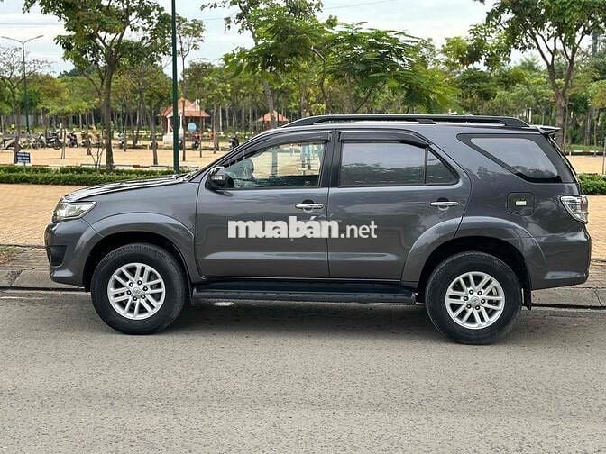 Toyota Fortuner 2013 - 170000 km