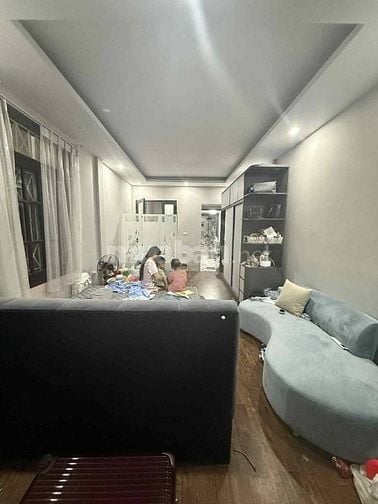Bán nhà trung tâm Hai Bà Trưng 40m ra phố lô góc 46m2 10.5 t.ỷ