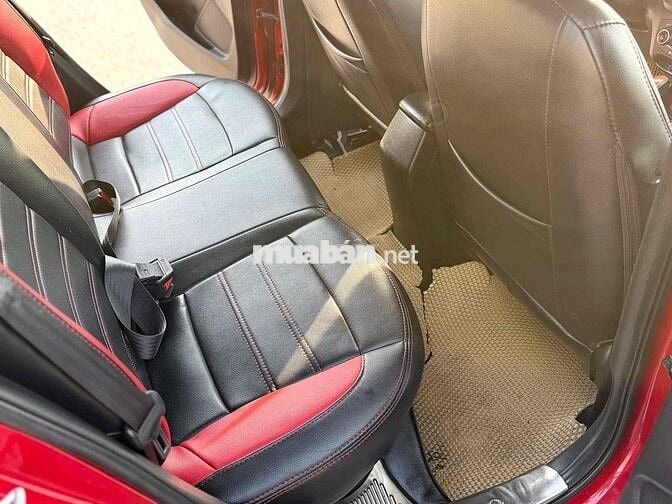 Hyundai i20 2015 Active 1.4 AT - 110000 km