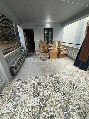 Bán nhà trung tâm Hai Bà Trưng 40m ra phố lô góc 46m2 10.5 t.ỷ