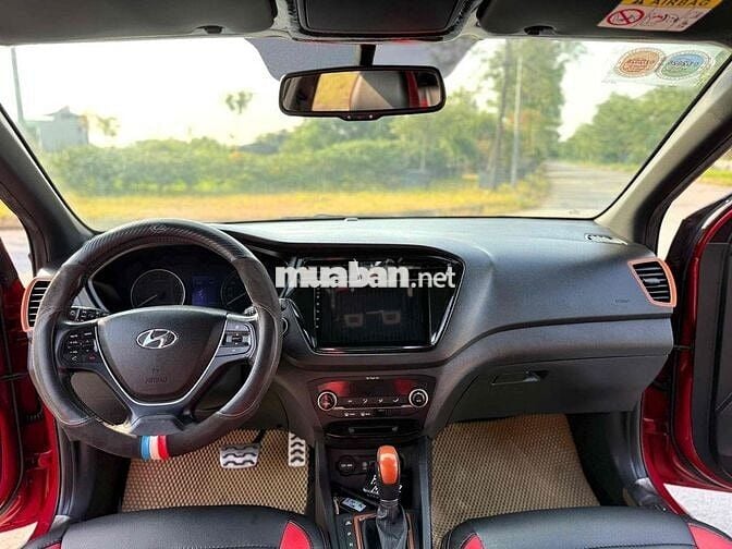 Hyundai i20 2015 Active 1.4 AT - 110000 km