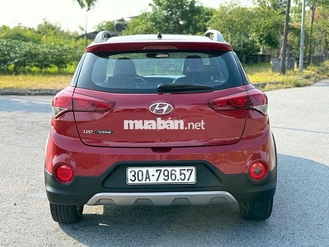 Hyundai i20 2015 Active 1.4 AT - 110000 km