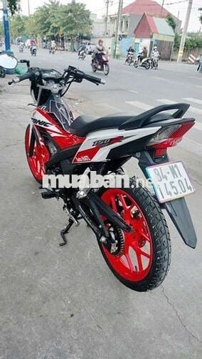 Sonic xe như mới zin 100% bs 84 góp 0 đồng