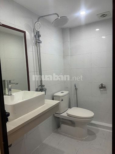 CHÍNH CHỦ CHO THUÊ NHÀ 5 TẦNG TẠI PHỐ HƯƠNG VIÊN TRUNG TÂM QUẬN HAI B