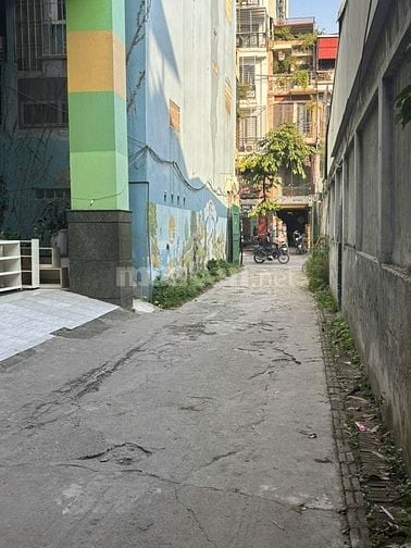 Cho thuê nhà đầu ngõ Phố Trương Định Hai Bà Trưng, Hà Nội, 540m2, 25tr