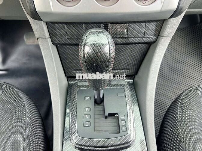 Ford Focus 2013 Trend 1.6 AT Hatchback - trắng