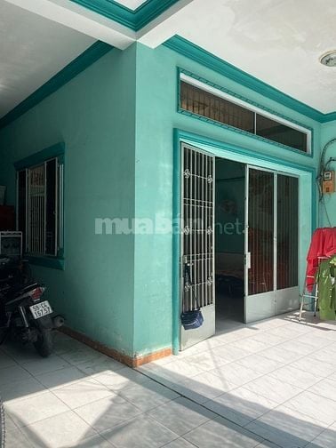 Bán nhà hẻm ô tô Nguyễn Văn Linh, p Bình Thuận, Q7. 137.9m,giá 130tr/m
