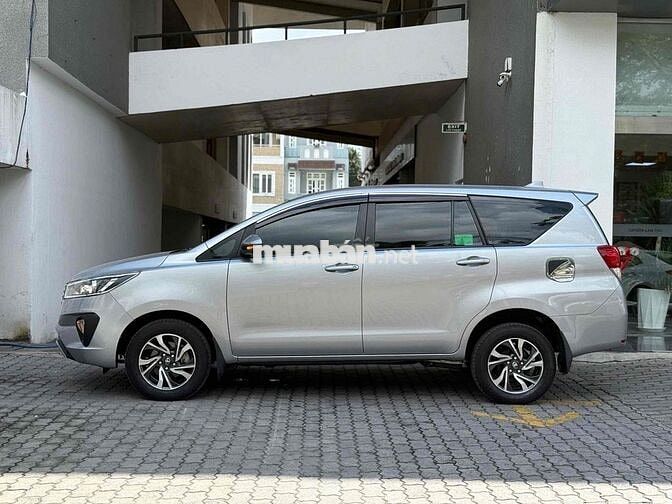 Toyota Innova 2022 E 2.0 MT - bảo hành Toyota