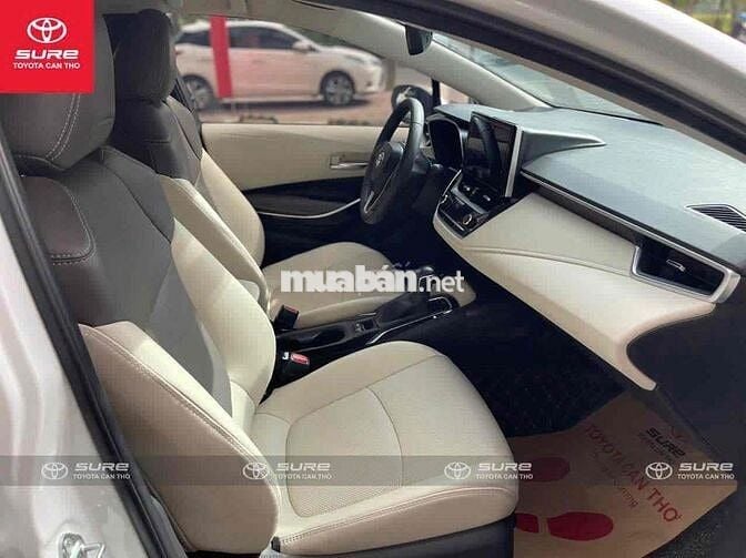 Toyota Corolla Altis 2022 1.8 V - siêu lướt