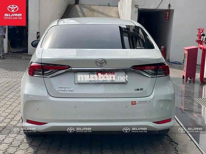 Toyota Corolla Altis 2022 1.8 V - siêu lướt