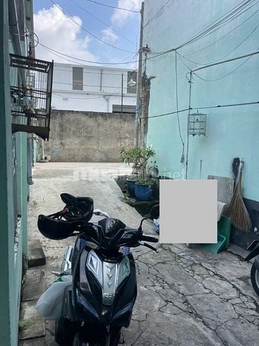 Bán nhà hẻm ô tô Nguyễn Văn Linh, p Bình Thuận, Q7. 137.9m,giá 130tr/m