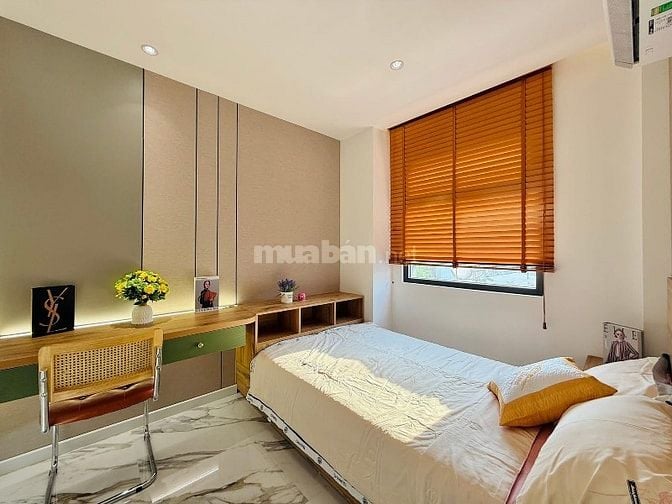 ⭐️Nhà 4 Lầu tuyệt đẹp Cao cấp xe hơi để trong nhà Lê Đức Thọ, P15, GV