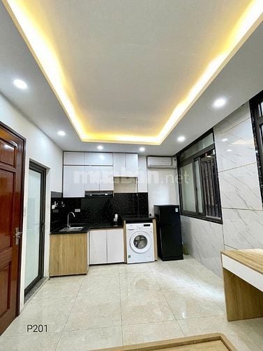 Còn 1P Full đồ Ở NGAY,THANG MÁY, BAN CÔNG, K CHUNG CHỦ Ở THANH XUÂN