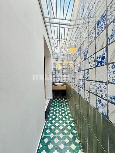 ⭐️Nhà 4 Lầu tuyệt đẹp Cao cấp xe hơi để trong nhà Lê Đức Thọ, P15, GV