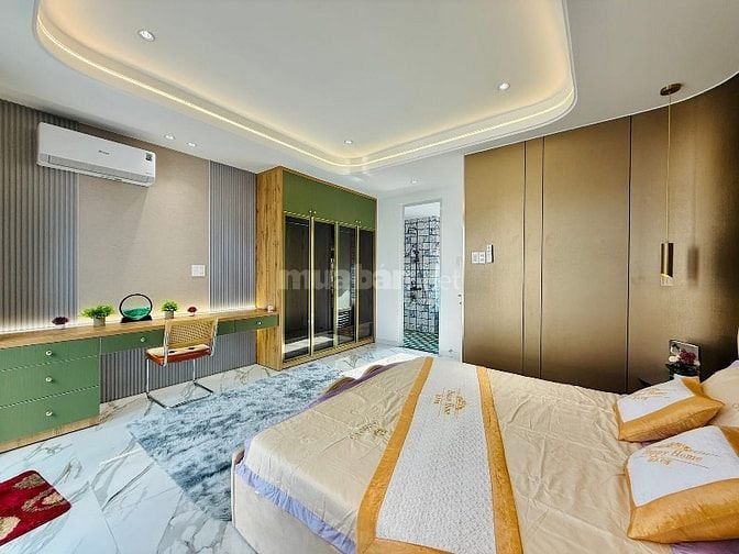 ⭐️Nhà 4 Lầu tuyệt đẹp Cao cấp xe hơi để trong nhà Lê Đức Thọ, P15, GV