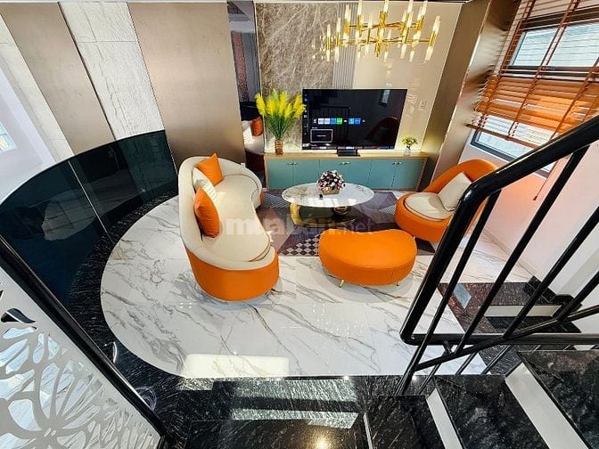 ⭐️Nhà 4 Lầu tuyệt đẹp Cao cấp xe hơi để trong nhà Lê Đức Thọ, P15, GV