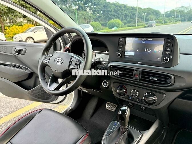 Hyundai Grand i10 1.2 AT 2022