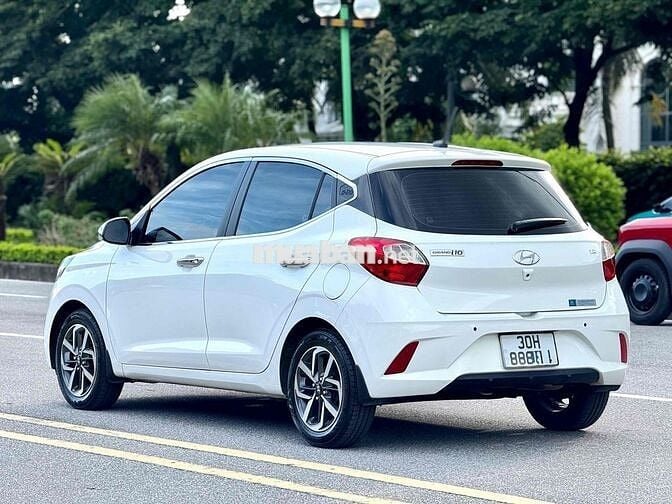Hyundai Grand i10 1.2 AT 2022