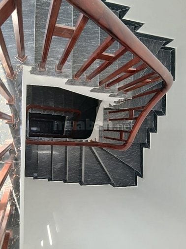 BÁN NHÀ mới xây Ngọc Lâm(55 m²)  6 tầng thang máy. Giá 11,5 tỷ