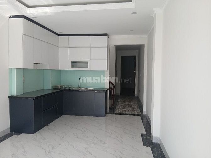 BÁN NHÀ mới xây Ngọc Lâm(55 m²)  6 tầng thang máy. Giá 11,5 tỷ