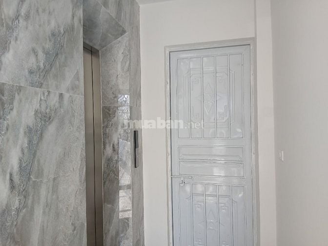 BÁN NHÀ mới xây Ngọc Lâm(55 m²)  6 tầng thang máy. Giá 11,5 tỷ