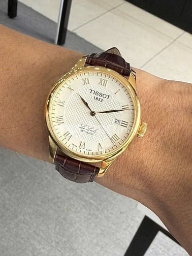 Tissot Hàng Lướt full box 8.5tr (chỉ còn 1 chiếc) Thương lượng nhẹ