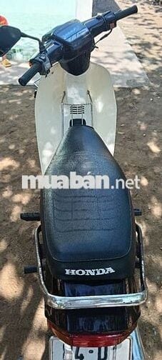 Xe không chạy bán bớt..xe Nhật giá Trung Quốc