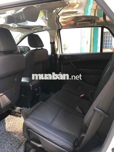 Ford Everest 2019 Ambient 2.0L MT - 140000 km