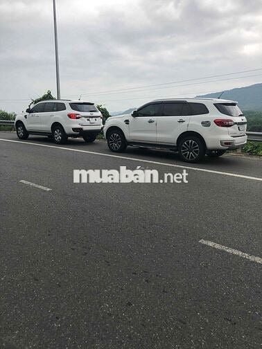 Ford Everest 2019 Ambient 2.0L MT - 140000 km