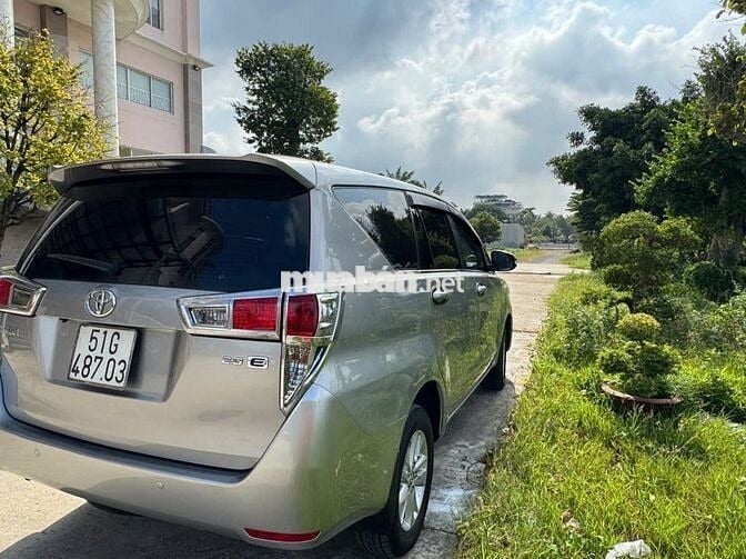 TOYOTA INNOVA E số sàn 2017
