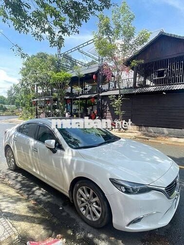 Mazda 6 2017 2.0L Premium - 820000 km