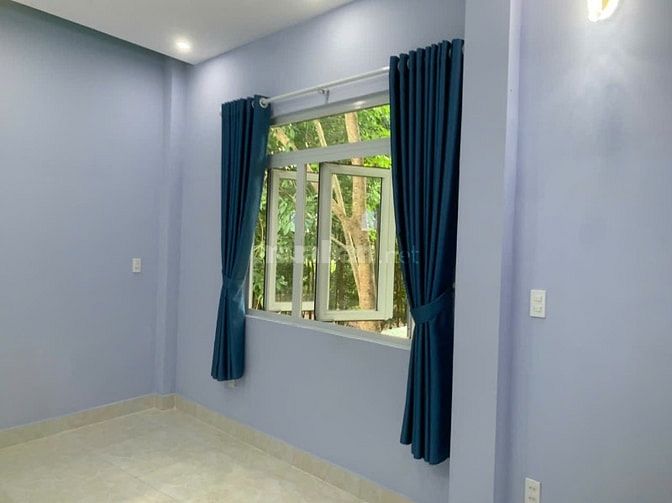 Cho thuê nhà mặt tiền đuờng Tỉnh Lộ 15, xã Nhuận Đức