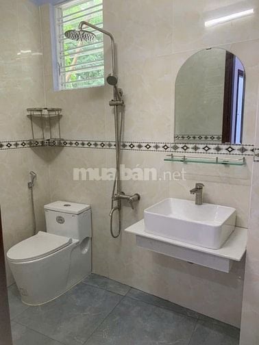 Cho thuê nhà mặt tiền đuờng Tỉnh Lộ 15, xã Nhuận Đức
